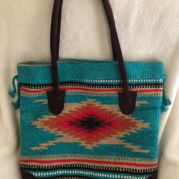 Large Southwest Purse Indian Style Bag Weekender Bag Unique with Raccoon Tail - Picture 2 of 6